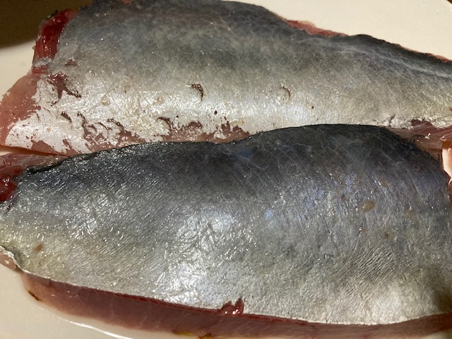 ツバスのおろした身の部分