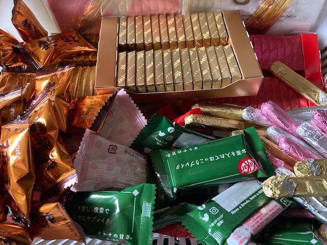 チョコ